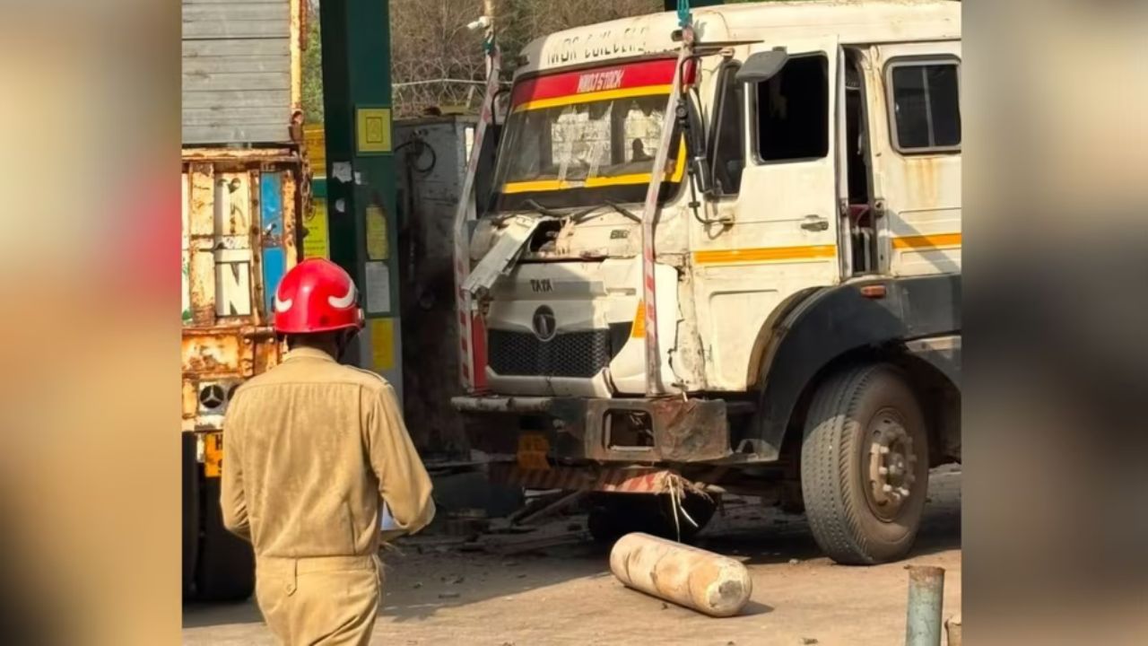 Delhi CNG Station Blast: Gas Tank Explosion In Tikri Kalan Leaves 1 Feared Dead, 6 Injured