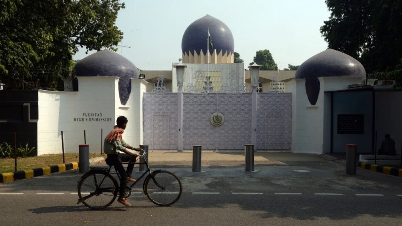 India’s Big Reply to Pakistan! Delhi Removes Security Barricades Outside Pak High Commission After Islamabad Action