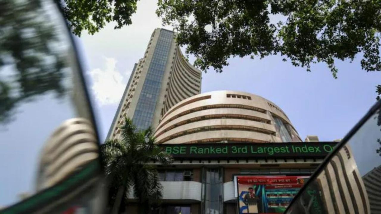 Share Market Update: Dalal Street Holds Its Breath! Sensex Gains Before RBI’s Crucial Monetary Policy Verdict