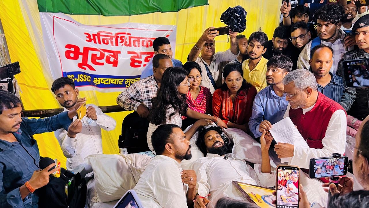 ‘Can’t Leave Without Justice’: Jharkhand Aspirants’ Protest Over Job Crisis Intensifies