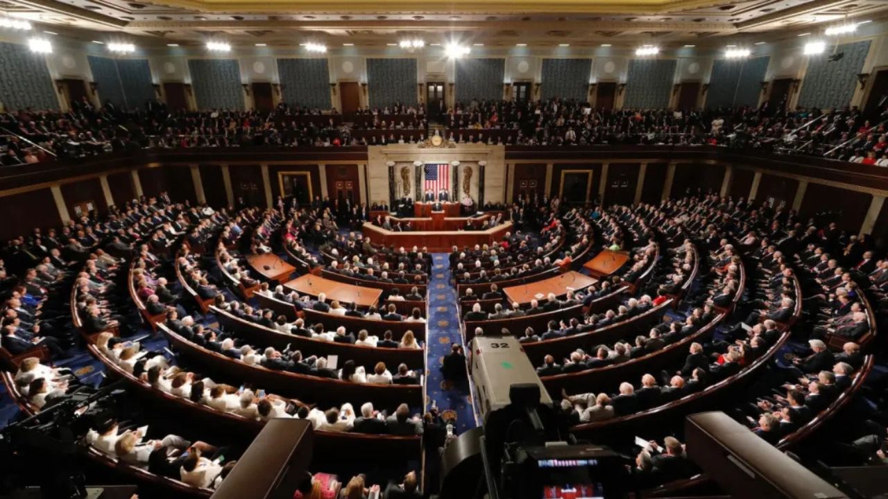 US Senate Passes 100% Tariff Bill: Will India Face Trump’s Next Big Trade Blow?