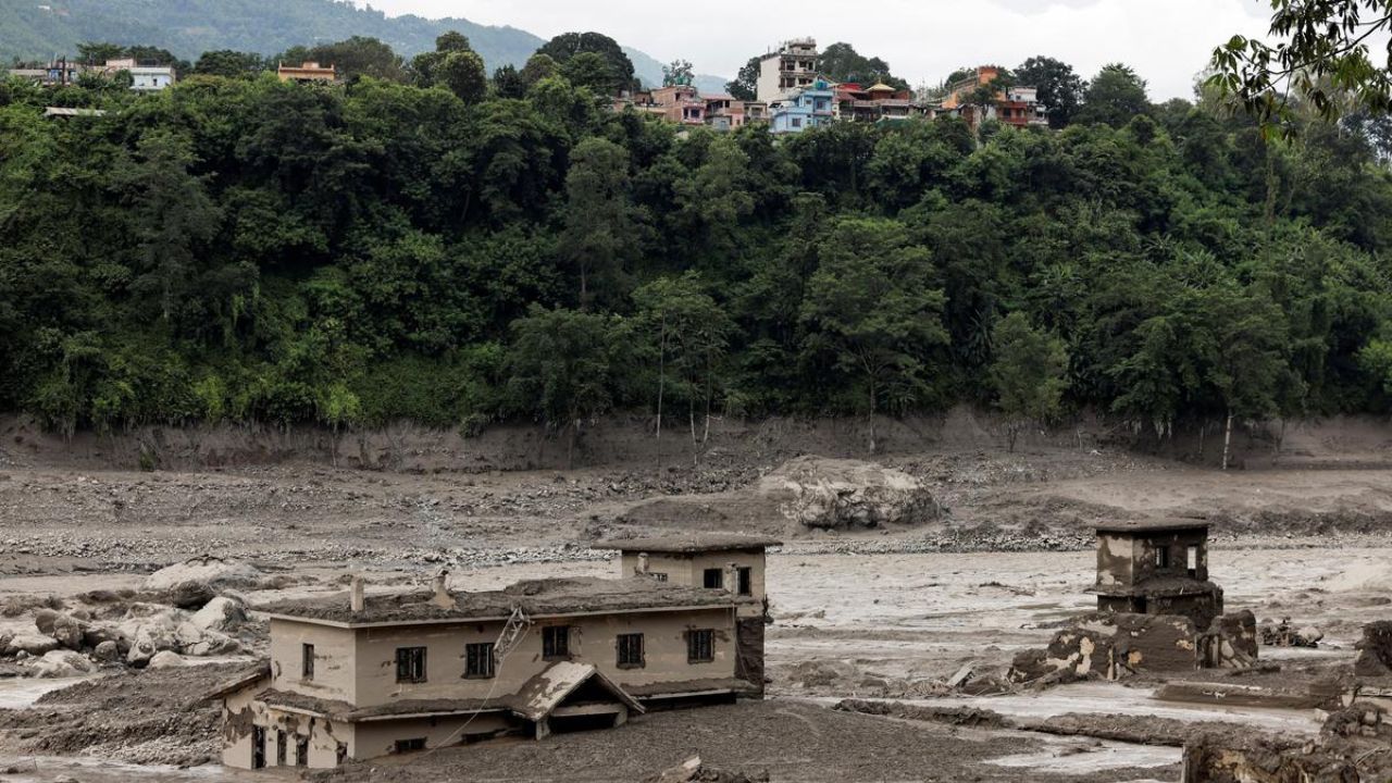 Just One Call Is All We Need: Tamil Nadu Families Wait for Pilgrims Update After Nepal Floods