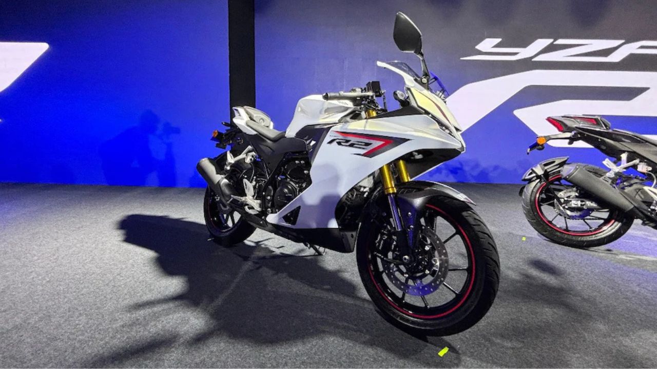 Yamaha R2 Launched At ₹2.30 Lakh: R15’s Bigger Sibling Takes On KTM RC 200
