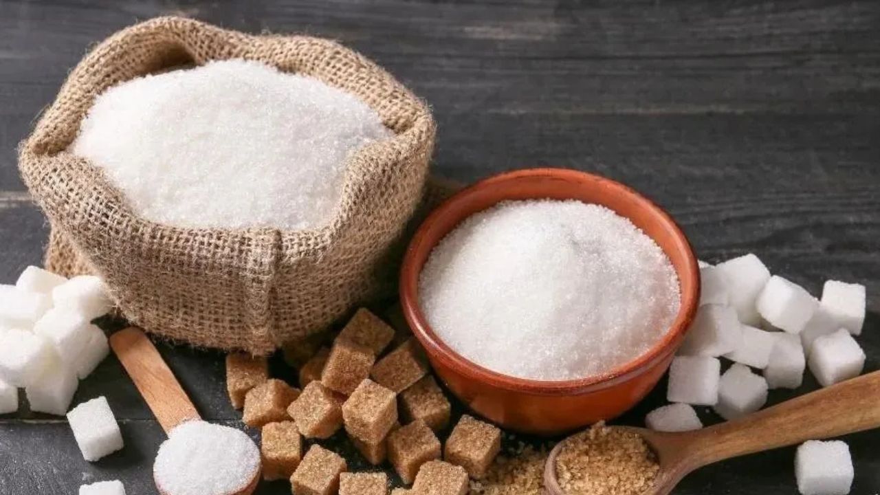 Sugar Price Rise: Retailers Limit Purchases As Sugar Prices Jump 29% Before Festivals