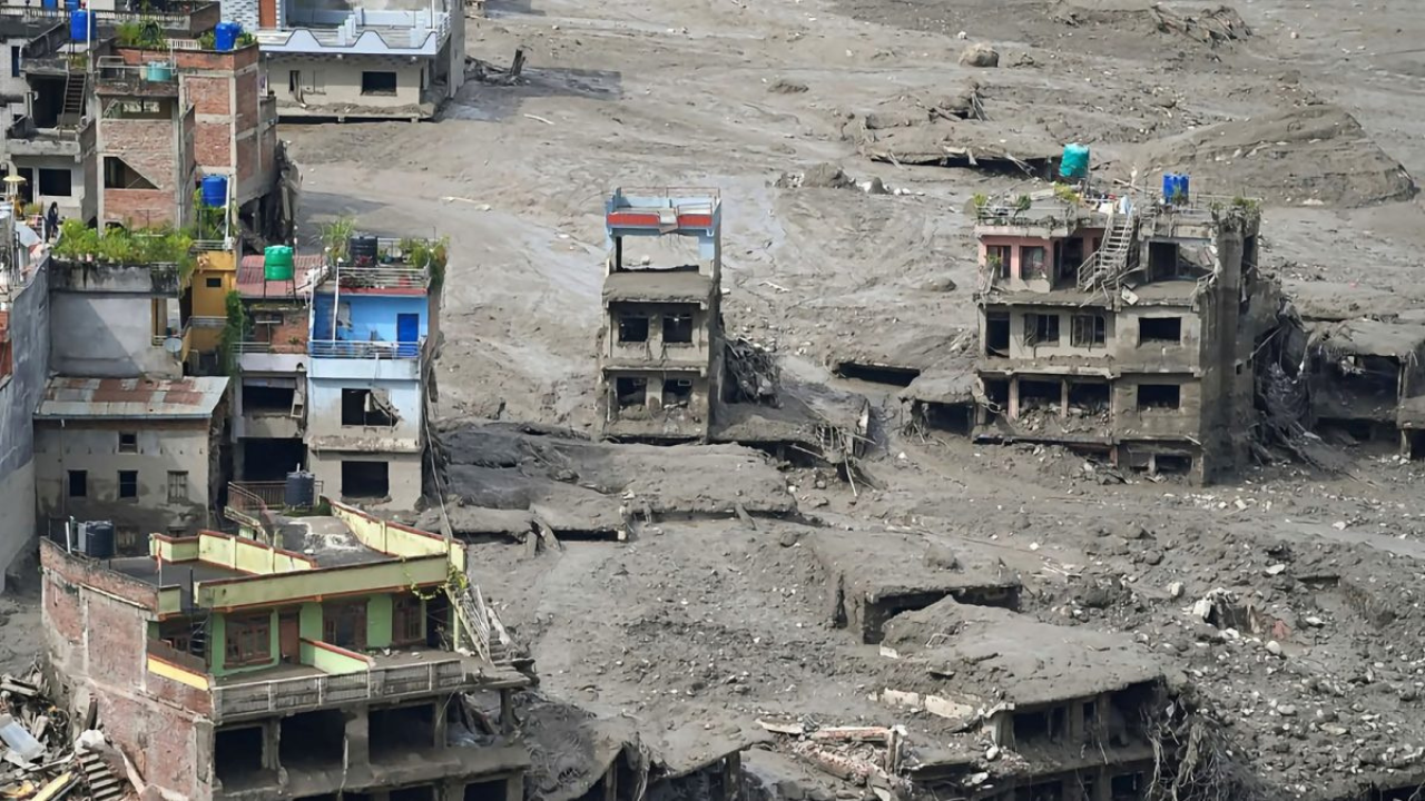 Nepal Flood Fury: Water Threat Reaches India, Bihar & UP Put on High Alert