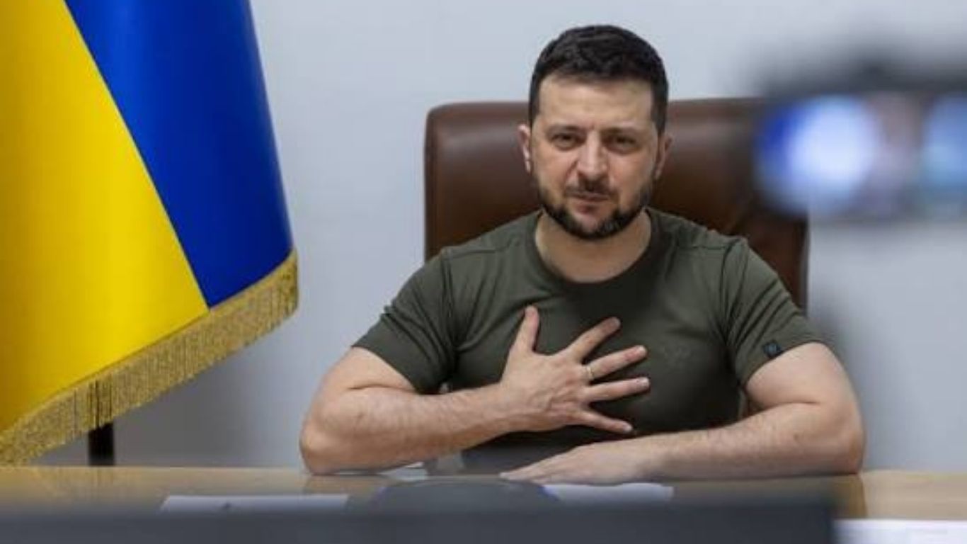 300,000 More Russian Soldiers? Zelenskyy Says Putin Preparing Major Battlefield Escalation