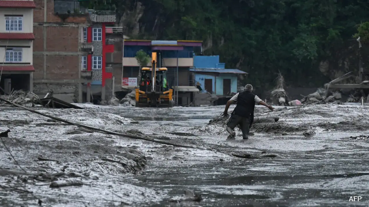 Nepal Floods Horror: Nearly 400 Dead, 1,400 Missing; Glacial Collapse Triggers Fresh Flood Threat