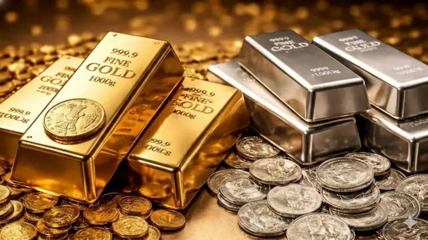 Gold Price Today: Yellow Metal Hits Record High, Silver Falls; Check Latest Rates From Delhi To Mumbai