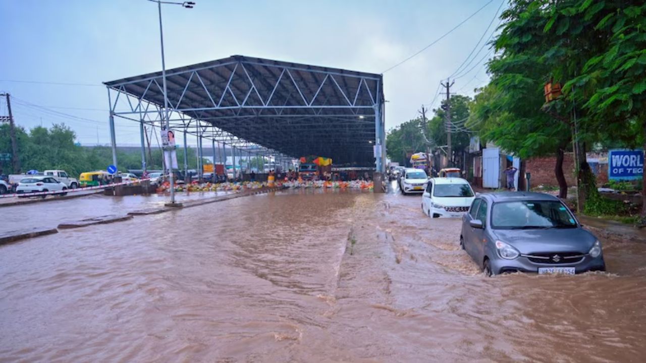 Gurugram Rain Havoc: WFH Advisory For Offices, Online Classes For Schools Amid Waterlogged Roads