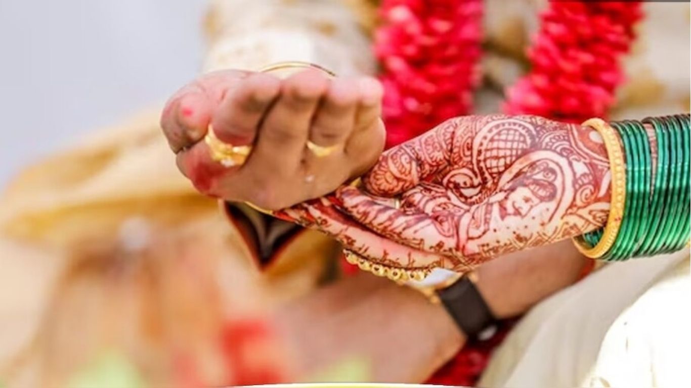 Minor Boy and Girl Marry Against Families’ Wishes, Police Register Case Under Child Marriage Law