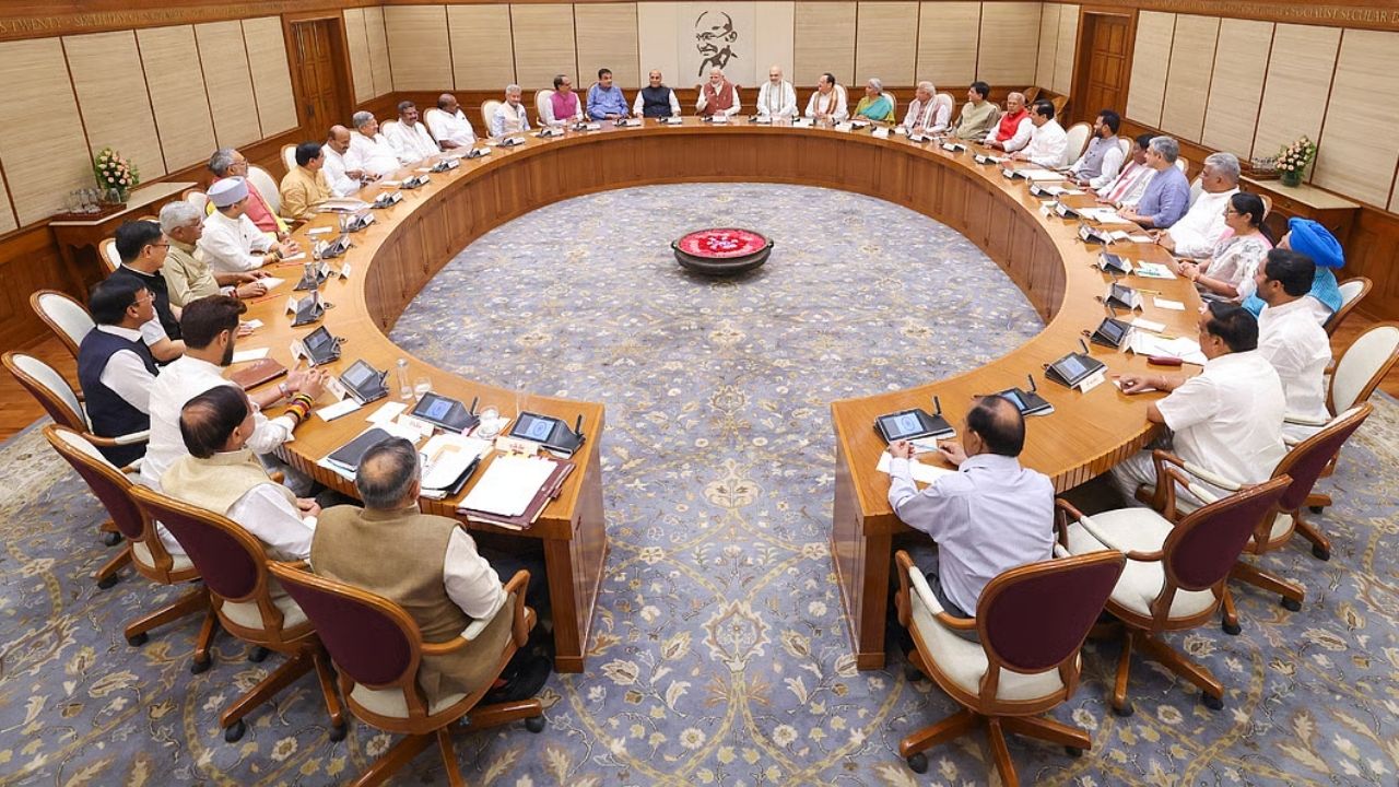 Cabinet Reshuffle Buzz: Over A Dozen Ministers Above 70 May Exit, Young Faces Likely To Get Chance