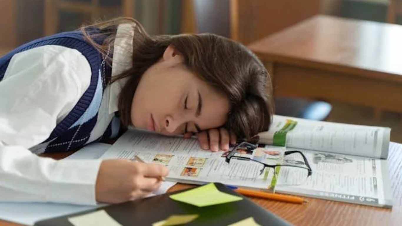 Why You Feel Tired Even After Sleeping 8 Hours? 5 Hidden Reasons Explained
