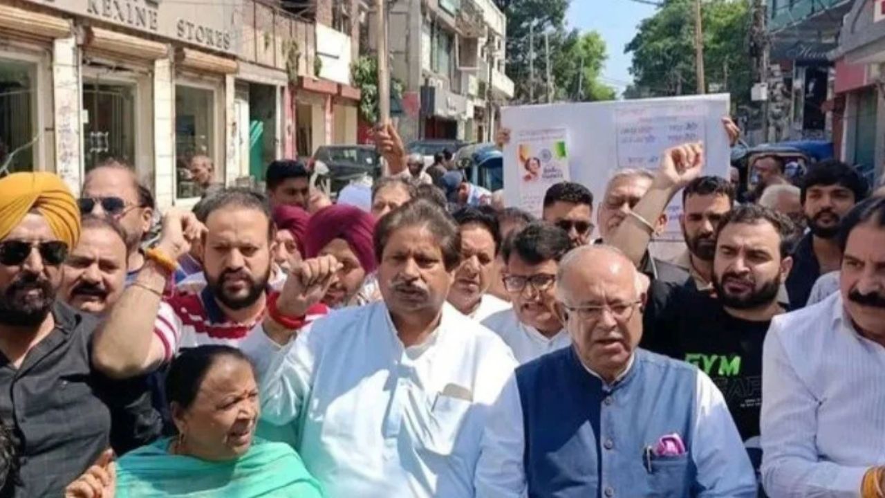Batoge Toh Katoge Row Explodes In Jammu As Congress Protests BJP Post