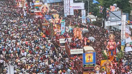 Crowded Ganesh Pandal Turns Tragic in Mumbai After Electrical Fault Claims Two Lives