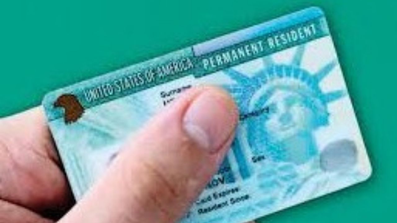 179 Years, 10 Lakh Indians: Why America’s Green Card Crisis Is Growing Bigger