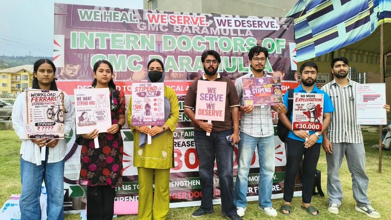 We Are Not Begging: Kashmir Intern Doctors Intensify Fight Over Rs 12,300 Stipend