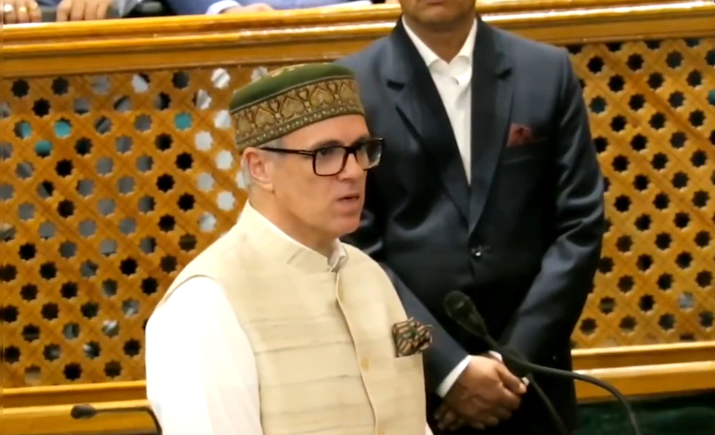 Omar Abdullah’s Power Bill Warning Sparks Big Debate Over JK Waiver Policy