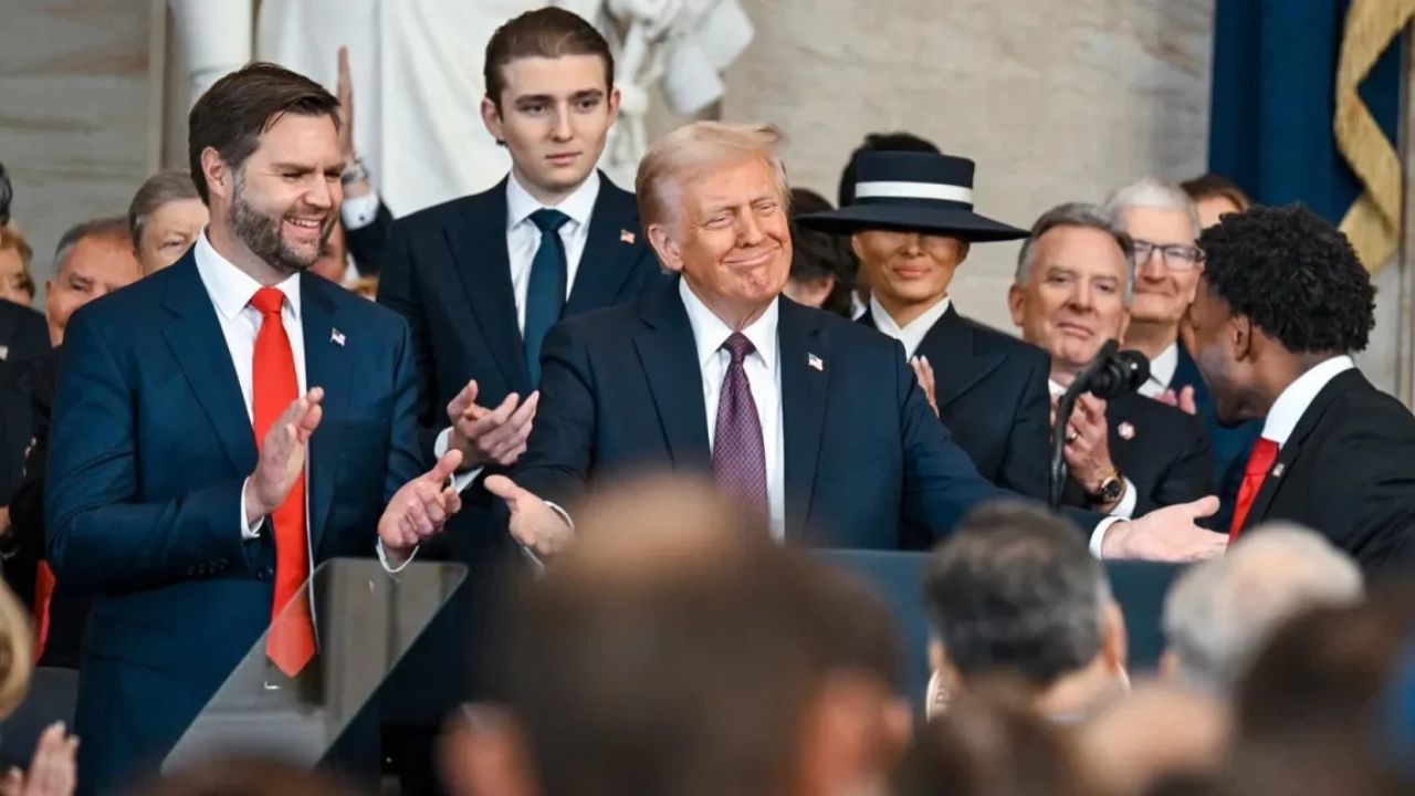 100% US Tariff On India? Why Russian Oil Has Put Trump’s Bill In Focus