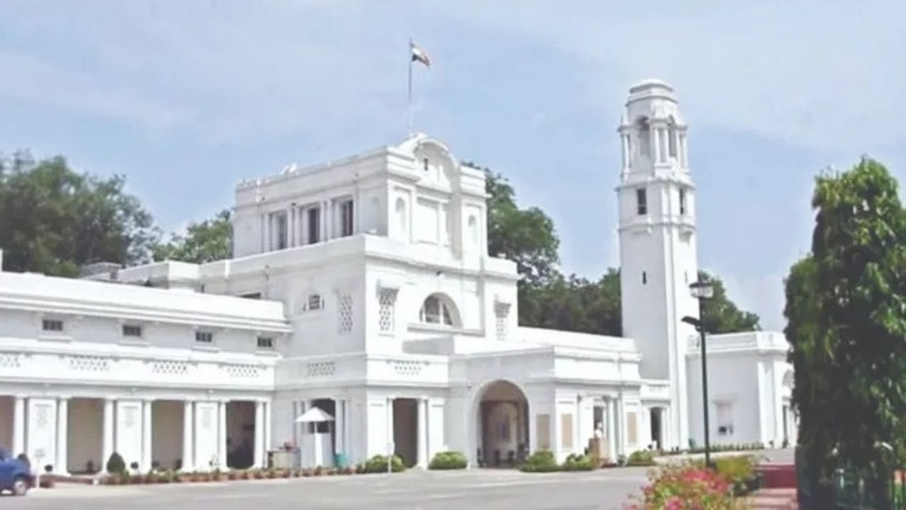 Bomb Threat Before BRICS: Delhi Assembly, DPS Vasant Kunj, DM Office and Schools Get Emails Once Again