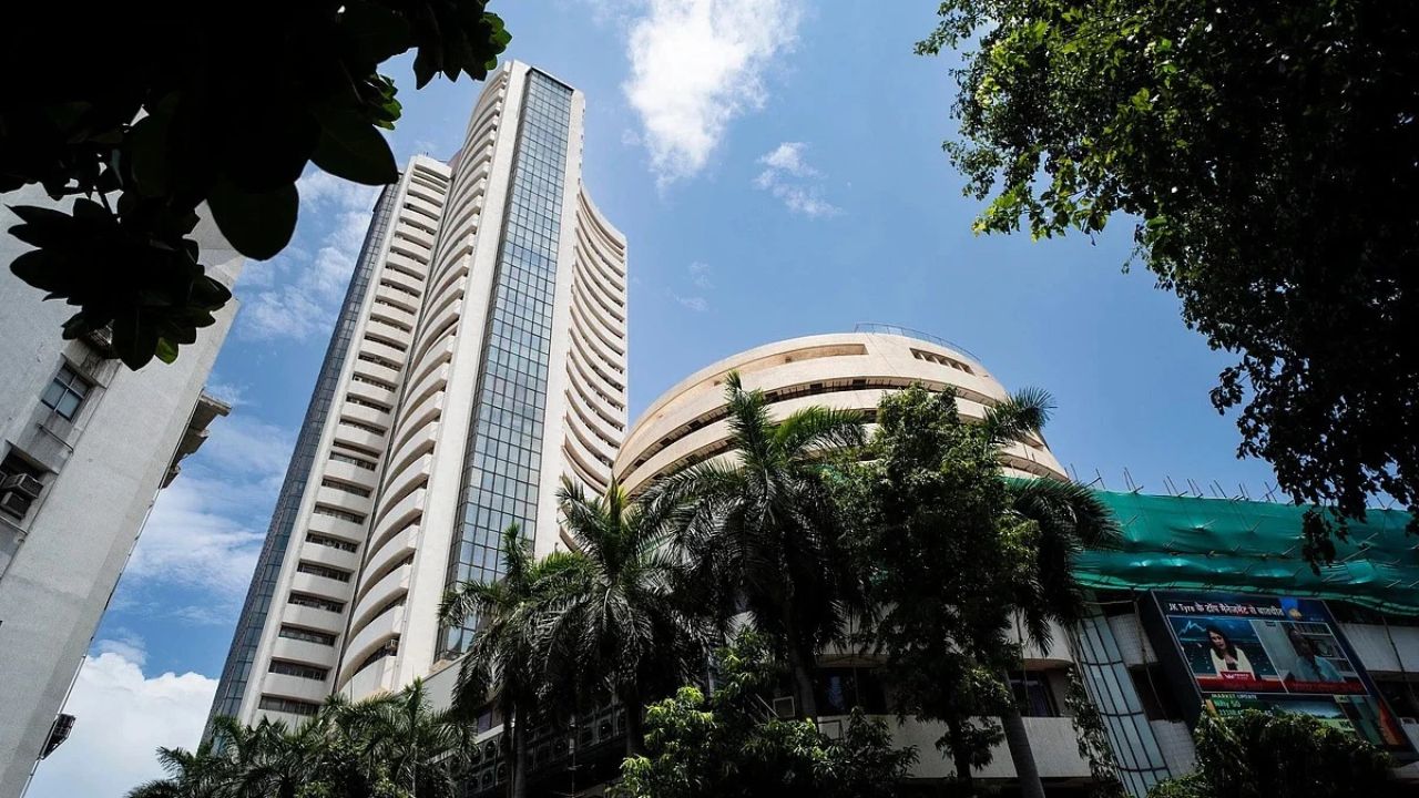 Market Bleeds Again! Sensex Slips, Nifty Below 24,000, West Asia Tension, Oil Price Surge Spook Investors