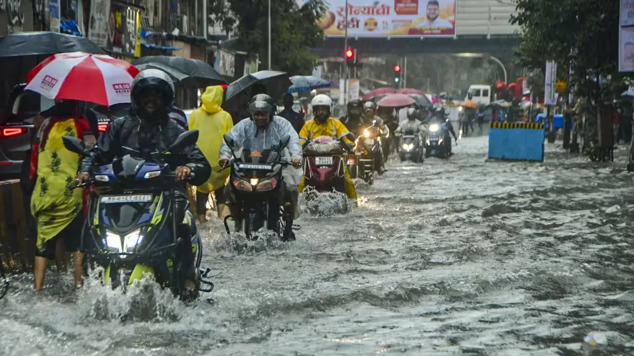 Rain Fury Returns: Heavy Rain Alert From Delhi to Maharashtra, IMD Issues Thunderstorm Warning Across India