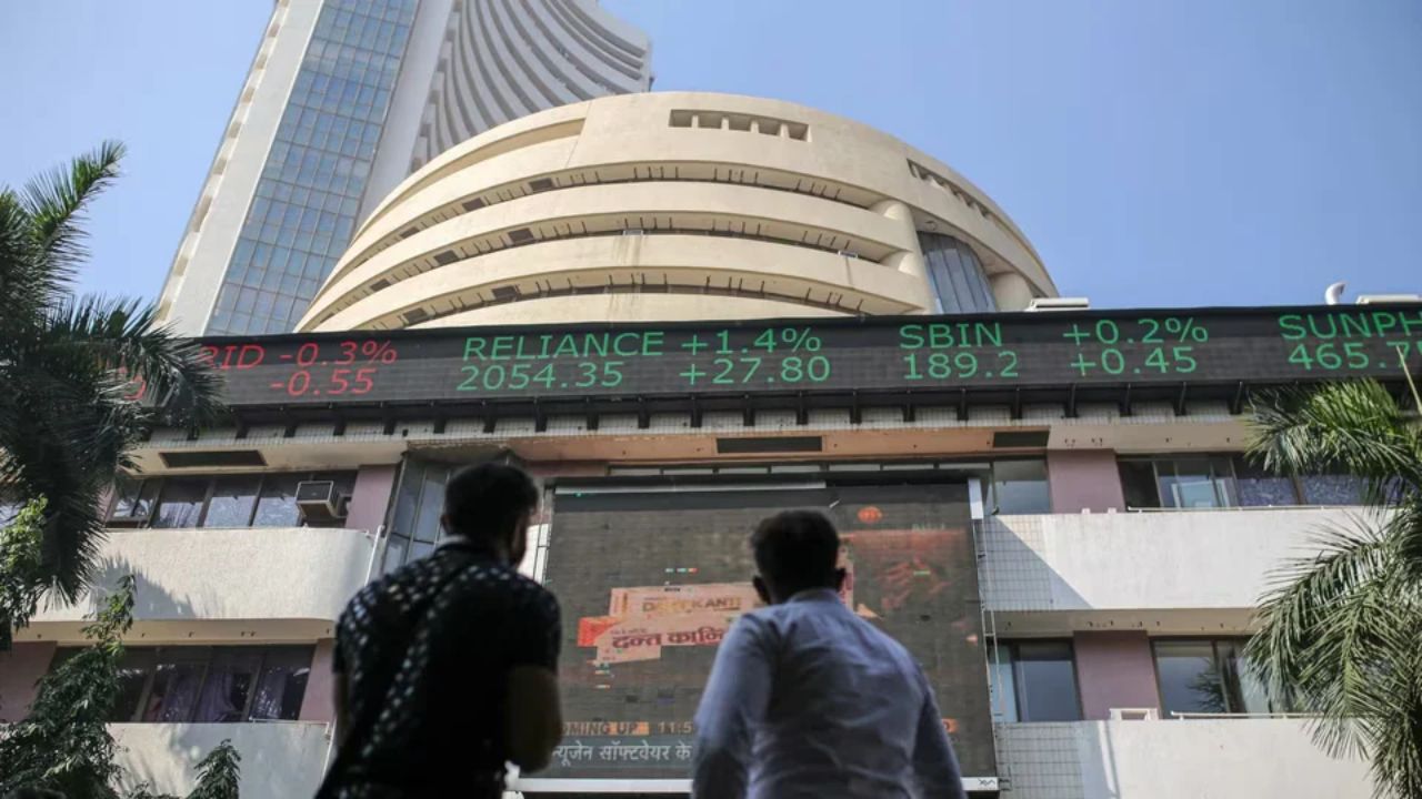 TCS, Infosys, HCLTech Jump Up To 6%: What Suddenly Changed For IT Stocks?