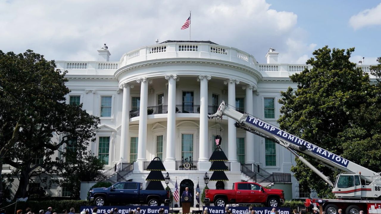 Prez Trump vs Press War Escalates: White House Faces Court Battle Over Access Ban