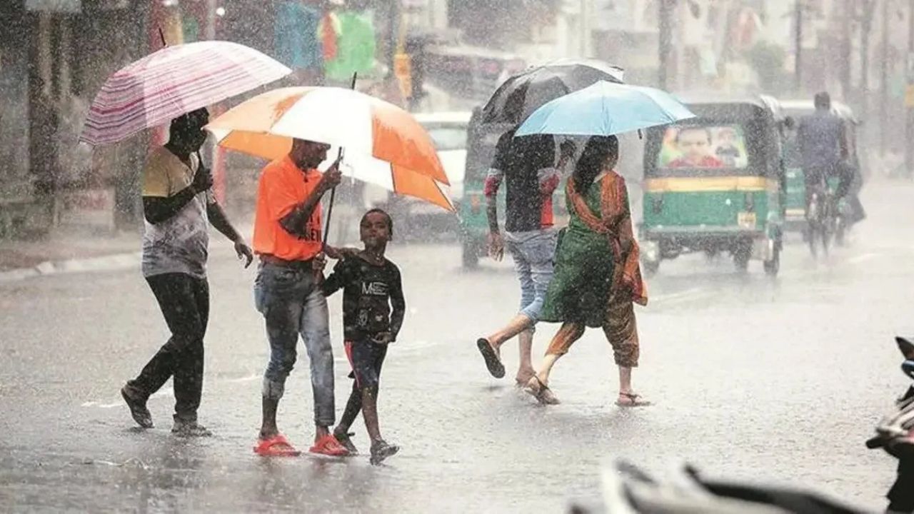 Monsoon’s Final Fury? IMD Issues Heavy Rain Alert for Delhi, UP, Bihar and 15 States