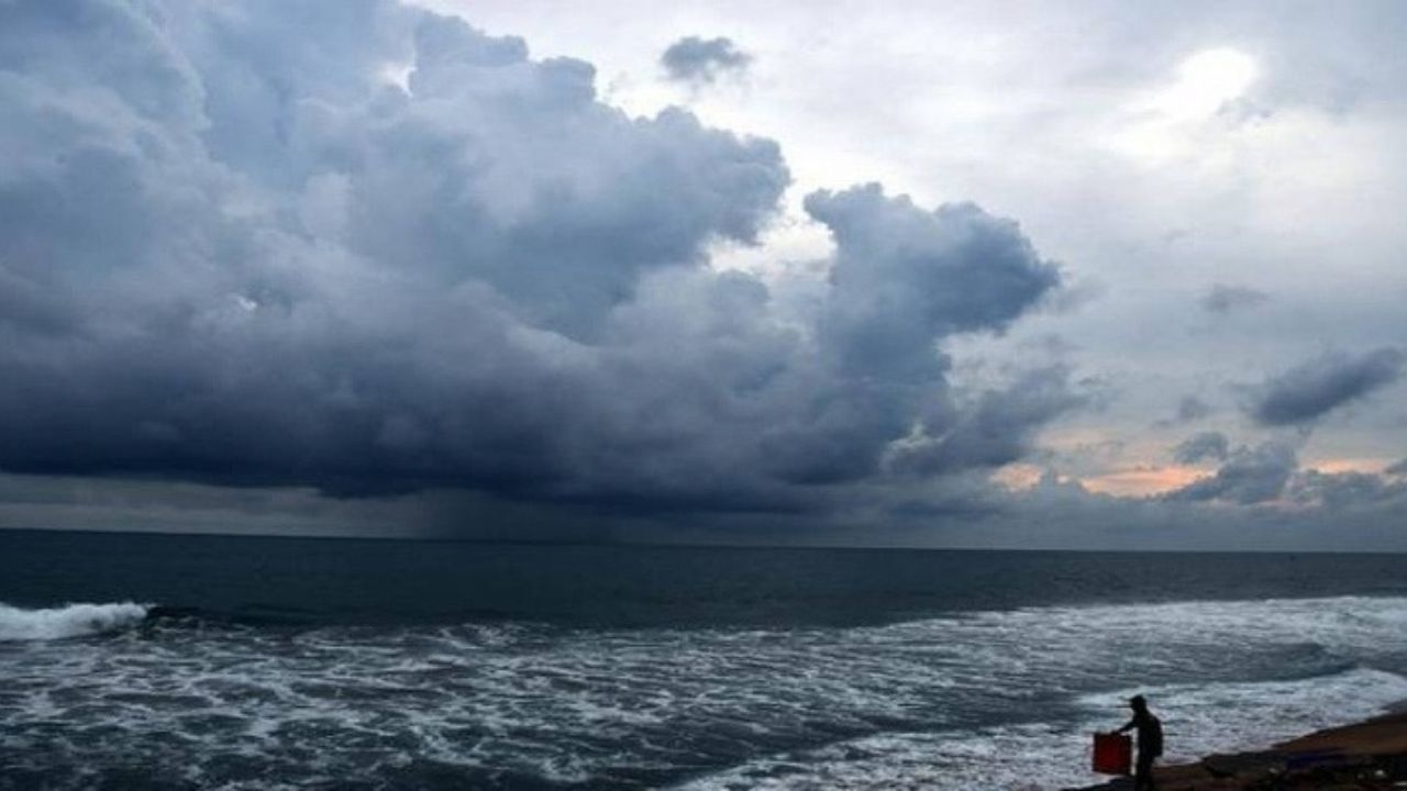 Deep Depression Near Coast: Monsoon Takes New Turn, 13 States On Heavy Rain Alert