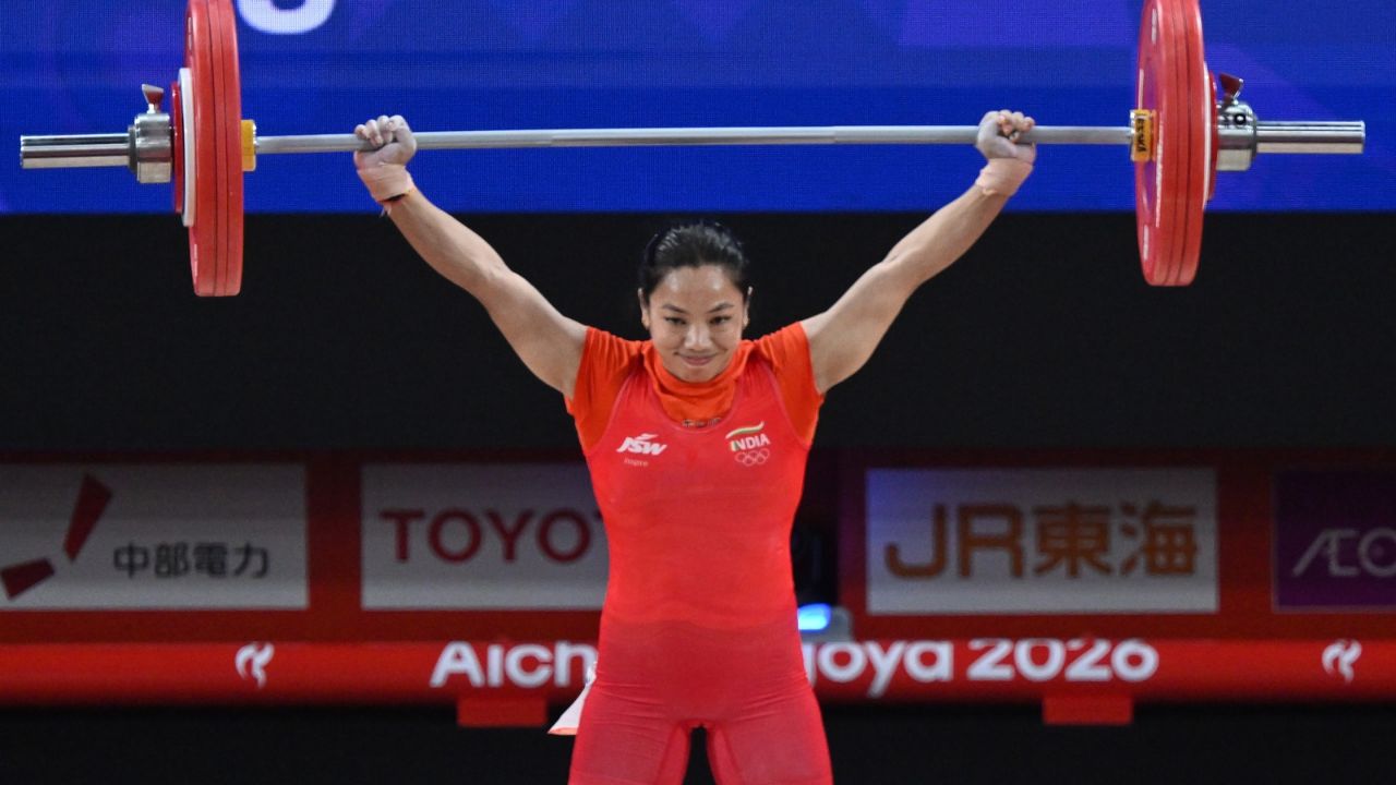 28-Year Wait Over! Mirabai Chanu Brings India’s Weightlifting Glory Back With Asian Games Silver