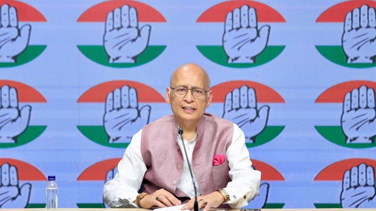 Congress’s Sharp Attack on Election Commission, says “Democracy Under Threat” Amid SIR Debate