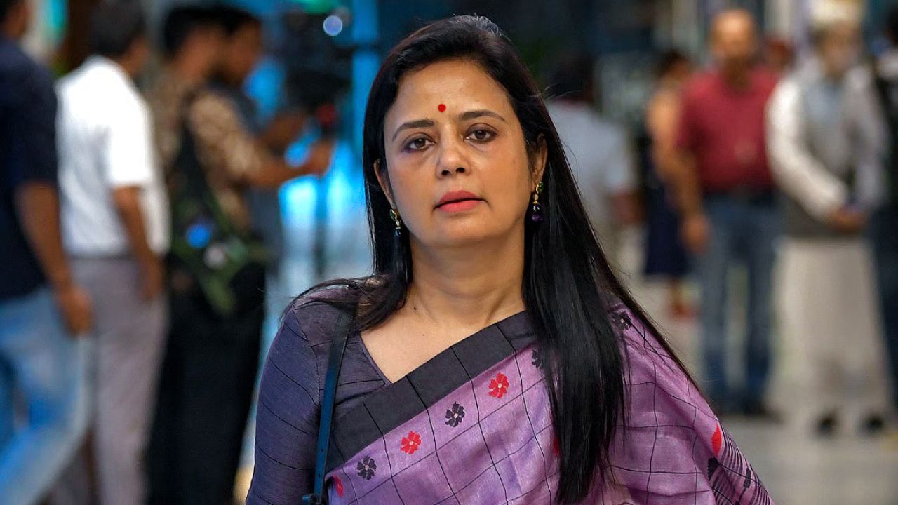 “Gyanesh Kumar needs to be prosecuted”: Mahua Moitra Joins Congress Protest Against CEC Over SIR Row