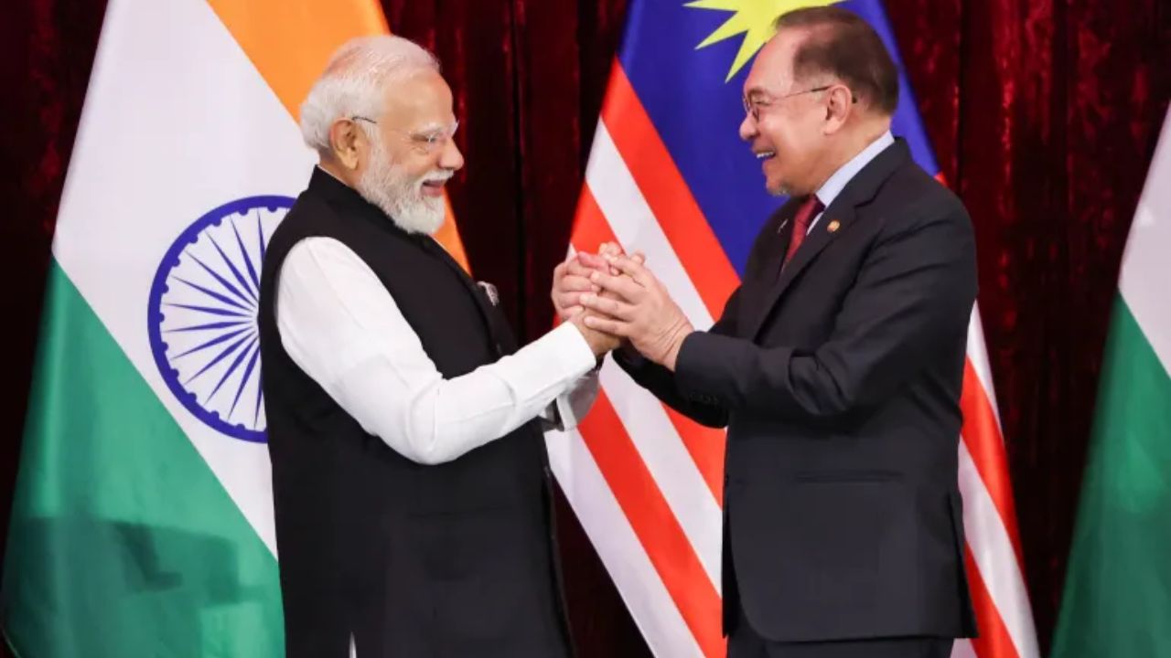 Malaysia Job Warning: India Flags Illegal Stay, Detention Risks For Job Seekers