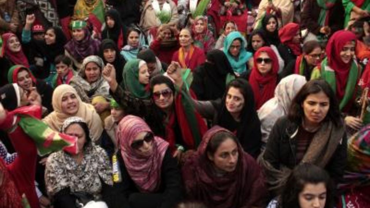 Pakistan: Punjab Bans Public Gatherings Ahead Of PTI’s September 27 Long March