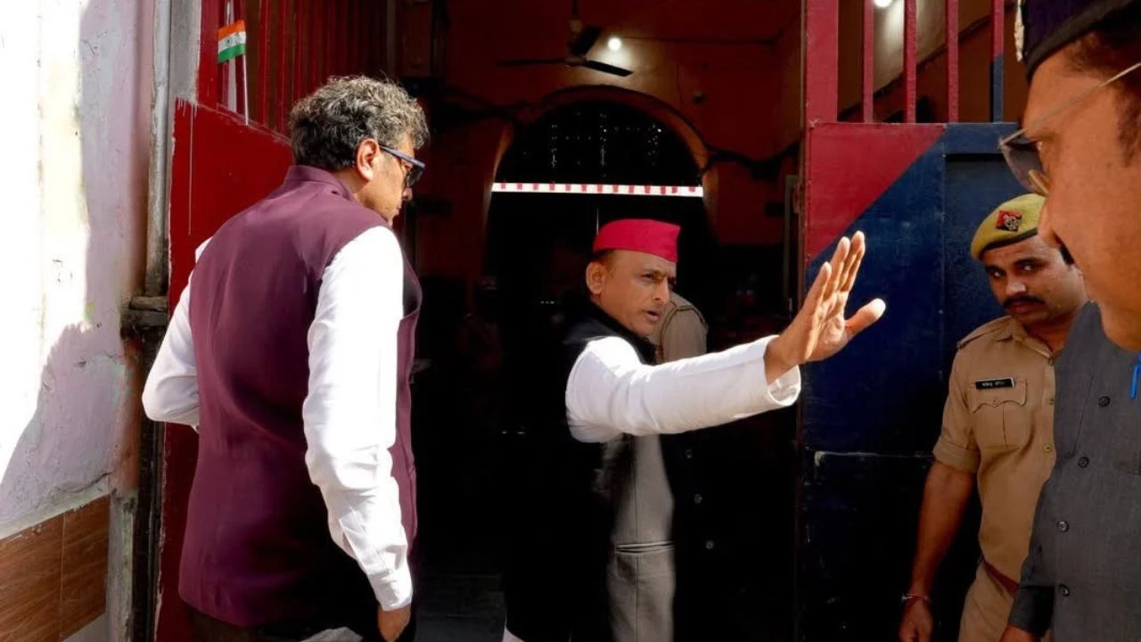 Akhilesh Yadav Meets Azam Khan in Jail: BJP, Vote Theft and UP Assembly Polls 2027 in Focus