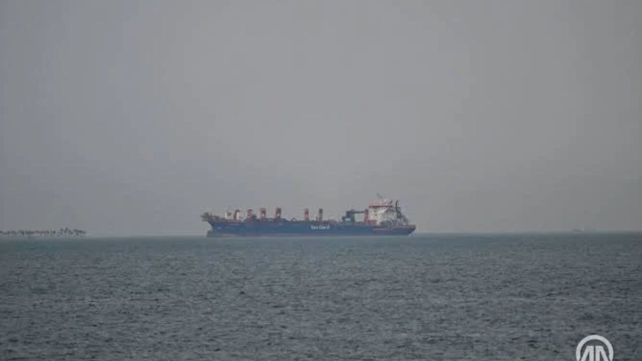 22 Indian Sailors Safe After Tanker Incident Off Ras Al Khaimah, Consulate Confirms