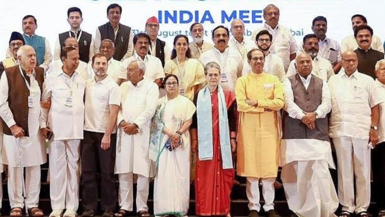 Opposition Escalates Anti-SIR Protest as NDA Weighs Special Parliament Session on Women’s Reservation
