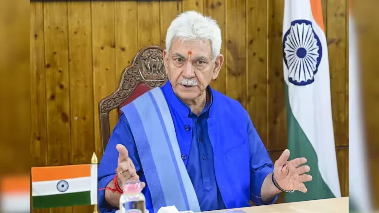 LG Manoj Sinha Directs Police and Army to Intensify Crackdown on Terror Networks in Kashmir