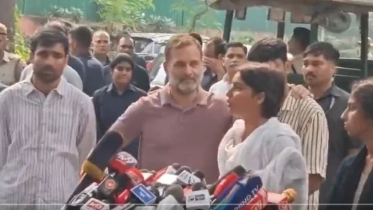 Delhi SIR Row: Rahul Gandhi Backs Young Protesters Facing FIRs, Urges Them To Preserve Evidence