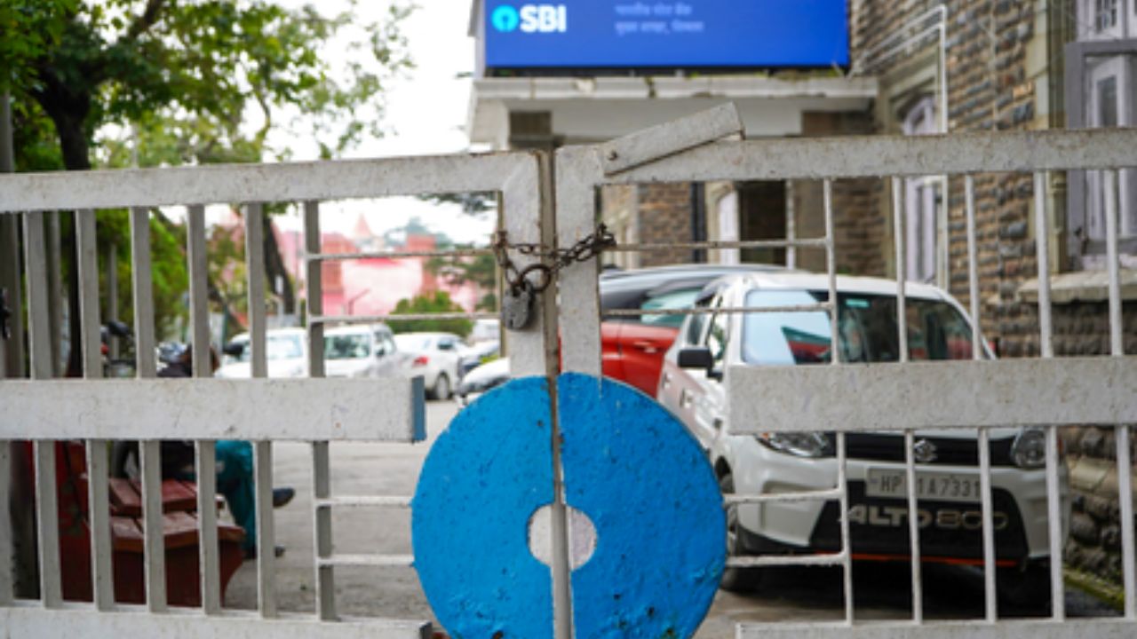 SBI Confirms Data Breach, 3,897 Customer Records Found Exposed on Dark Web