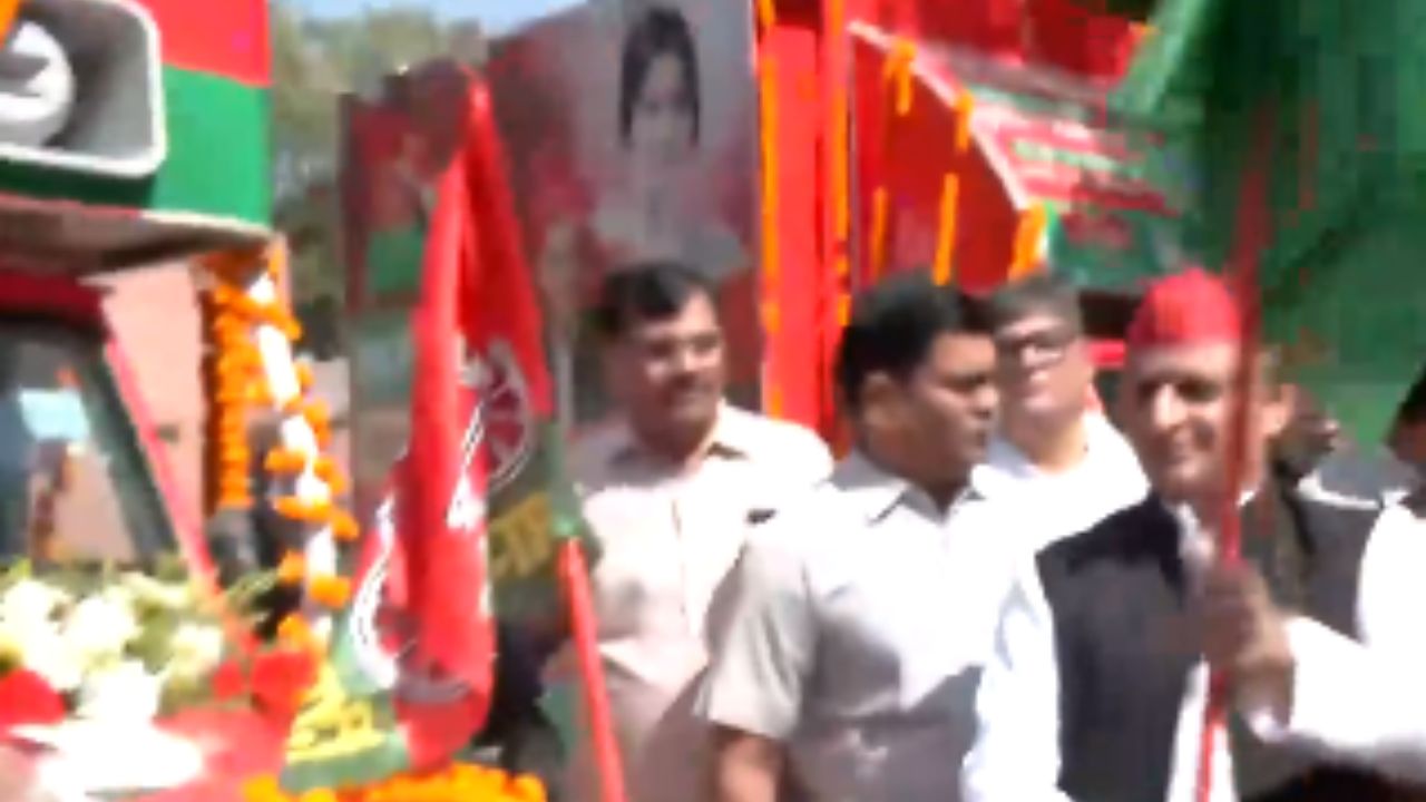 ‘Start Fight Against Evil From UP’: Akhilesh Yadav Flags Off PDA Vans, Attacks BJP