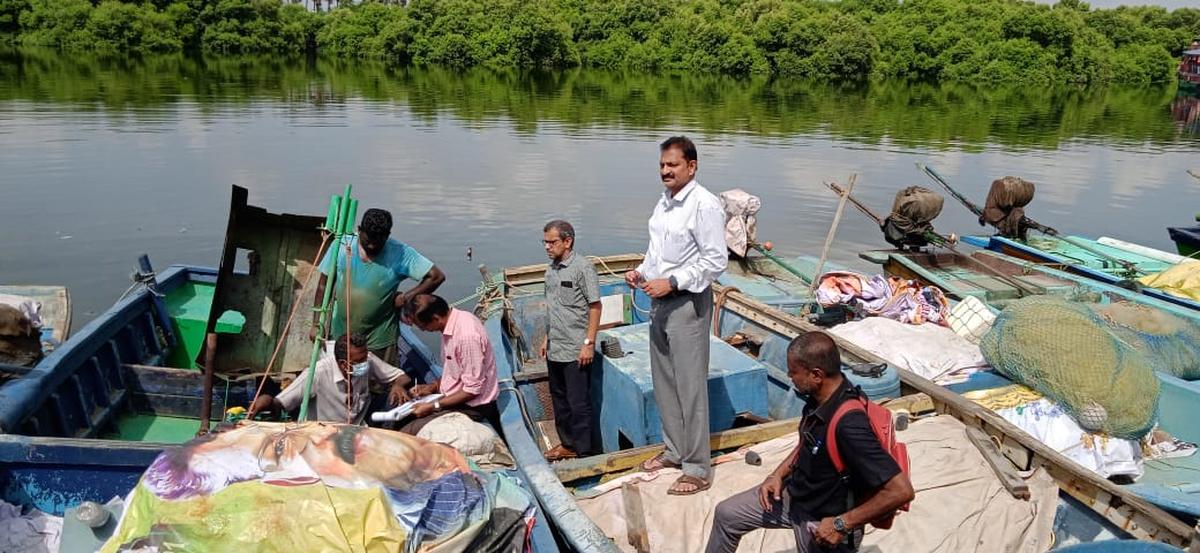 UP to Introduce New Boat Registration System, Safety Checks and Welfare Funds