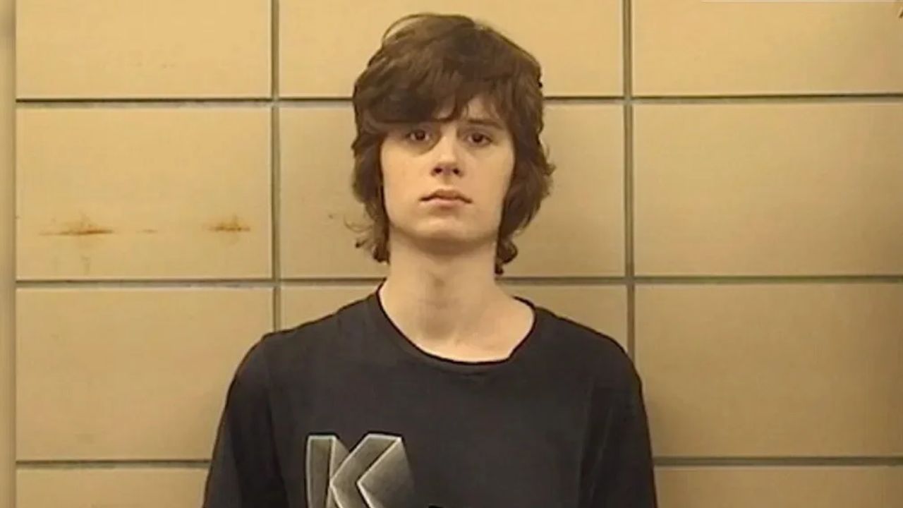 US Temple Attack Plot: 19-Year-Old Accused of Planning Mass Shooting, FBI Investigates