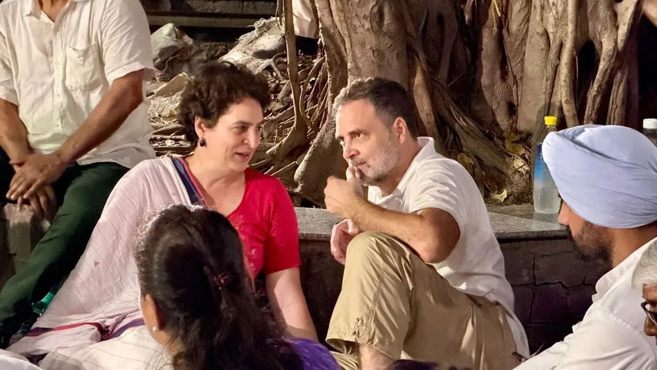 Rahul-Priyanka Face FIR After Akashvani Sit-In: How ECI Protest Took a Legal Turn