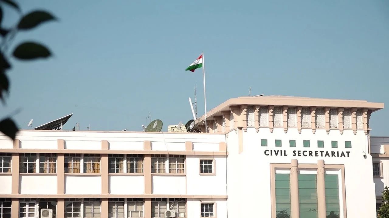 Major Jammu and Kashmir Bureaucratic Reshuffle : 49 IAS, JKAS Officers Transferred