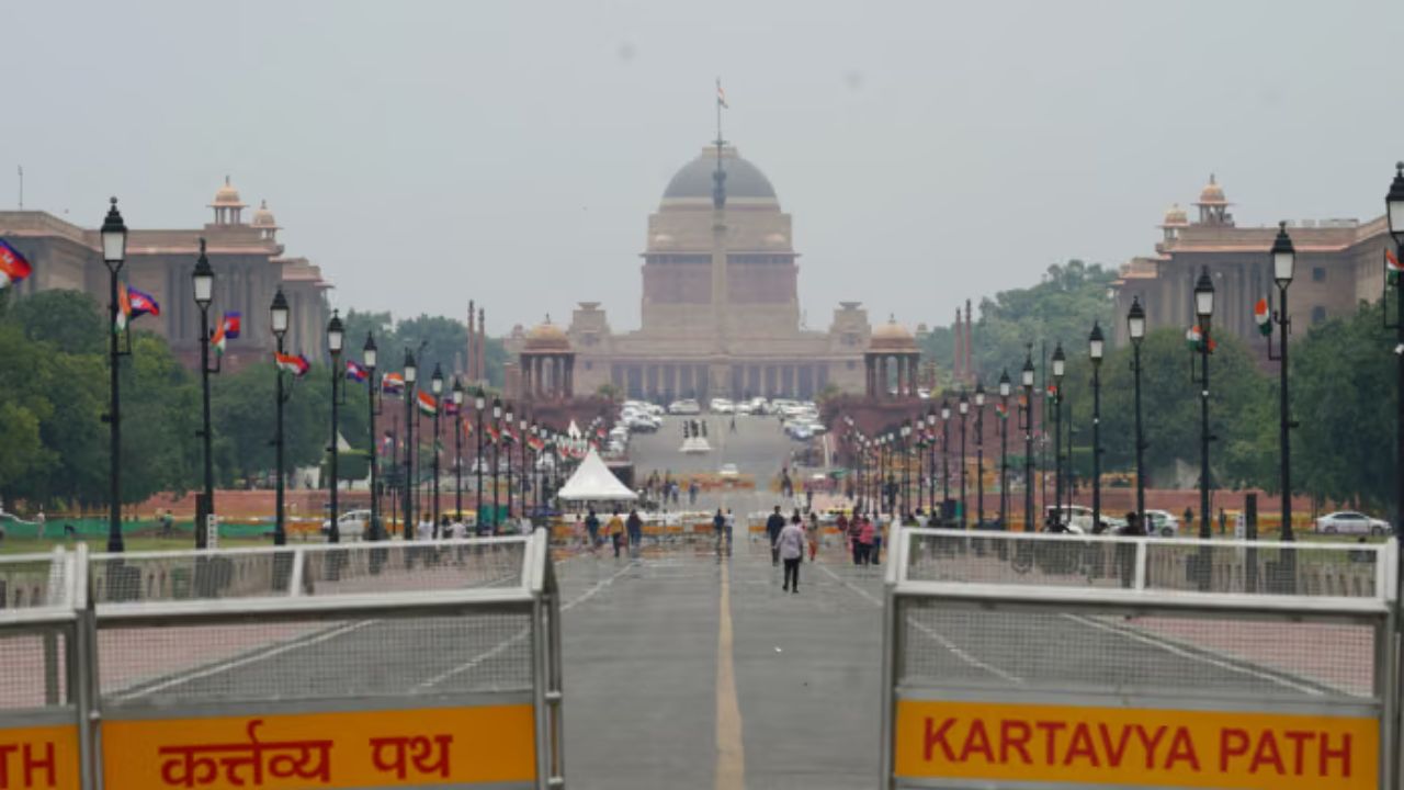 Major Reshuffle in Union Government: 27 Joint Secretary-Level Officers Transferred Across Key Ministries