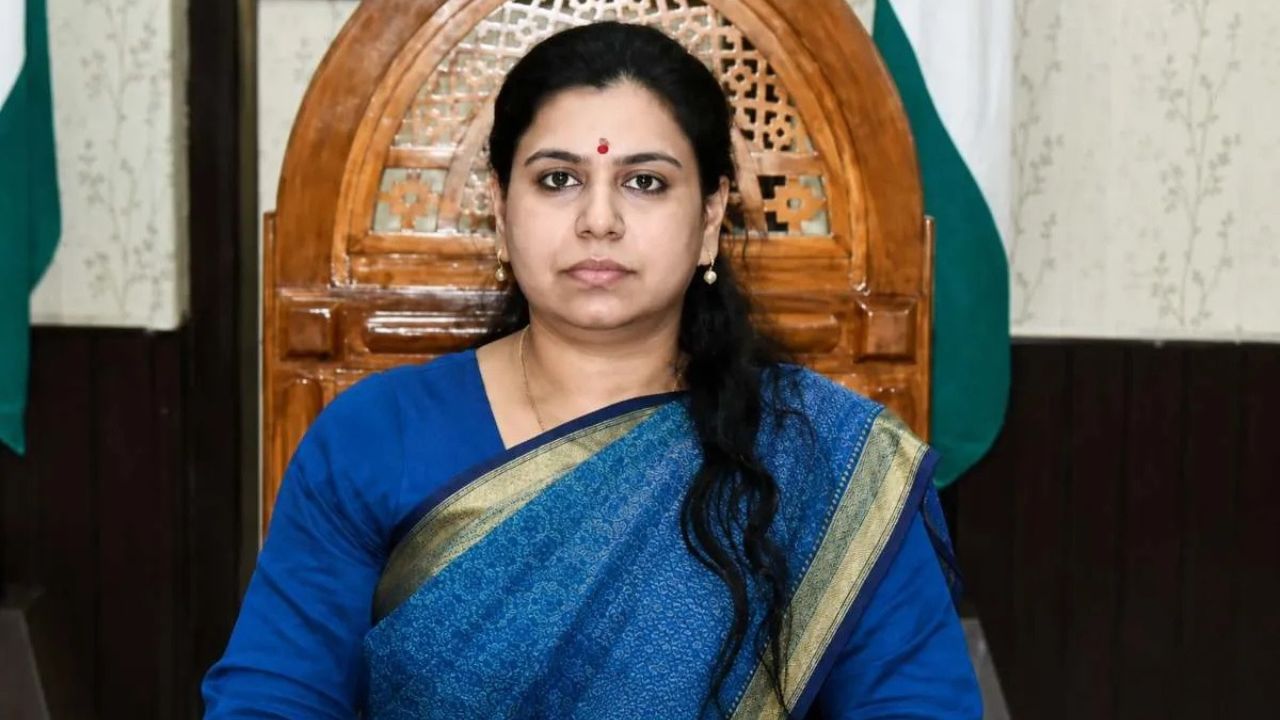 UP Assembly Polls 2027: Former IAS Divya Mittal Announces Her Own Political Outfit; To Contest From Mirzapur Sadar