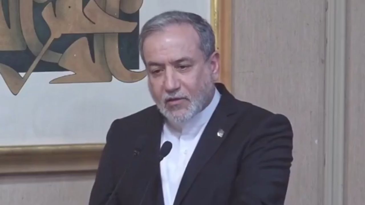 ‘Strait of Hormuz Will Not Be the Same’: Iran Warns US, Israel Against Fresh Strikes as Trump Floats Deal