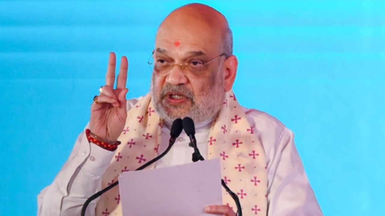 Cyclone Arnab: Amit Shah Assures Four States of Centre’s Full Support, NDRF Teams Begin Relief Operations