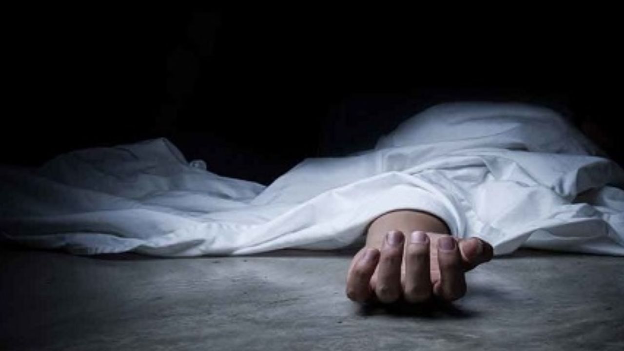 Greater Noida Horror: Five Family Members, Including Three Children, Found Dead; Food Poisoning Suspected